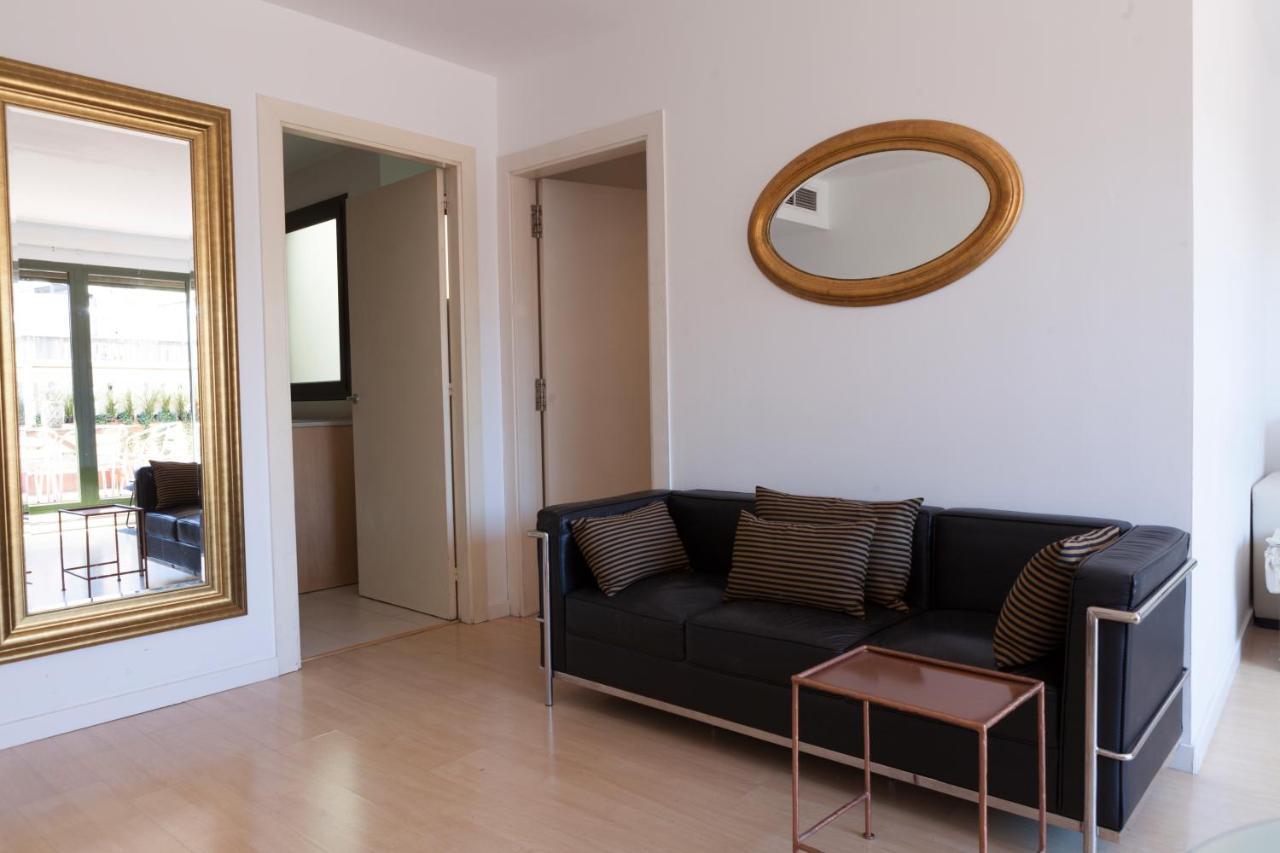 Plaza Catalunya City Center Apartments Barcelona Bagian luar foto