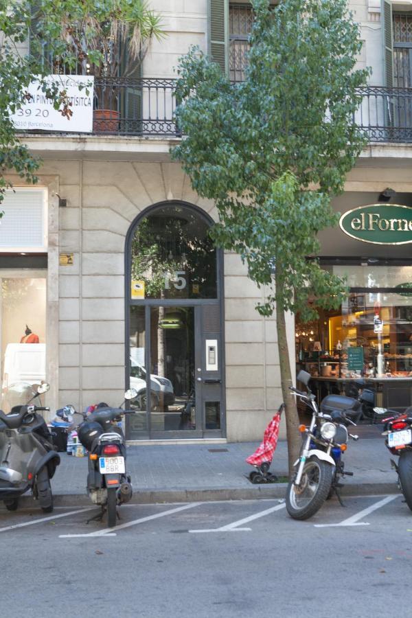 Plaza Catalunya City Center Apartments Barcelona Bagian luar foto