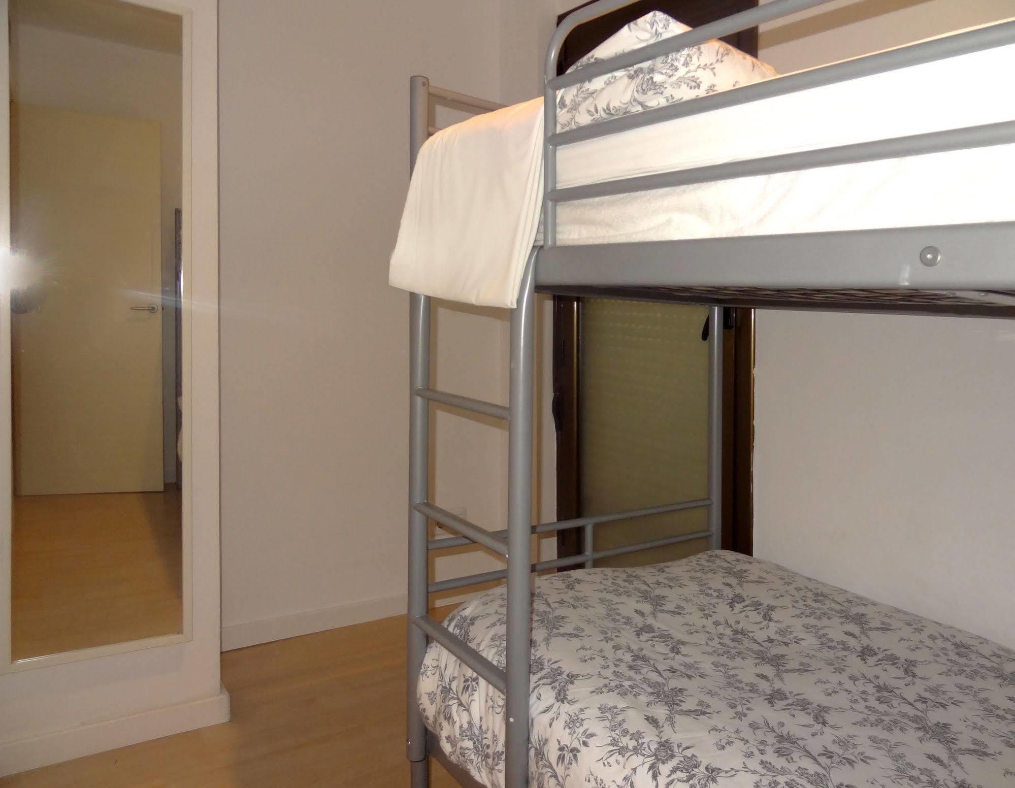 Plaza Catalunya City Center Apartments Barcelona Bagian luar foto