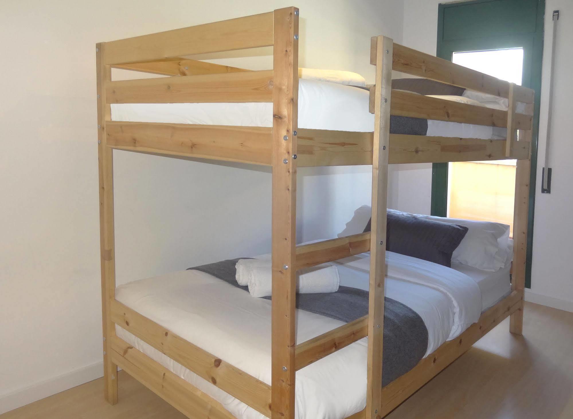 Plaza Catalunya City Center Apartments Barcelona Bagian luar foto